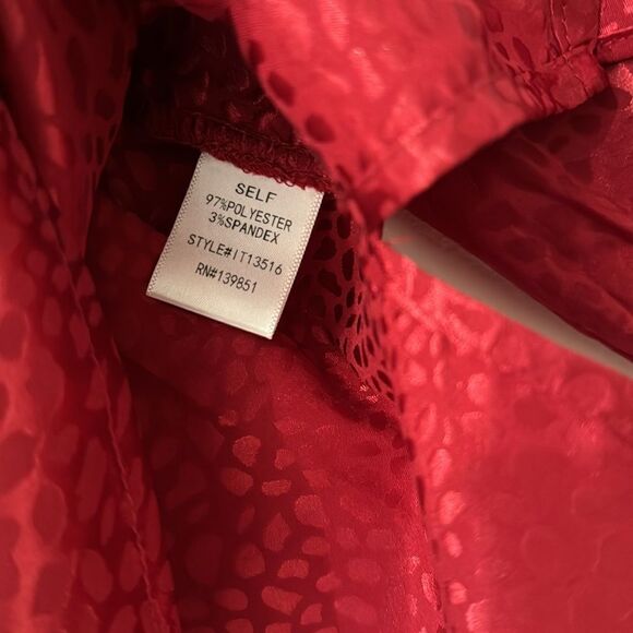 Red leopard silky blouse. Ruffle sleeves. Gorgeous! Size small runs bigger - Picture 6 of 12